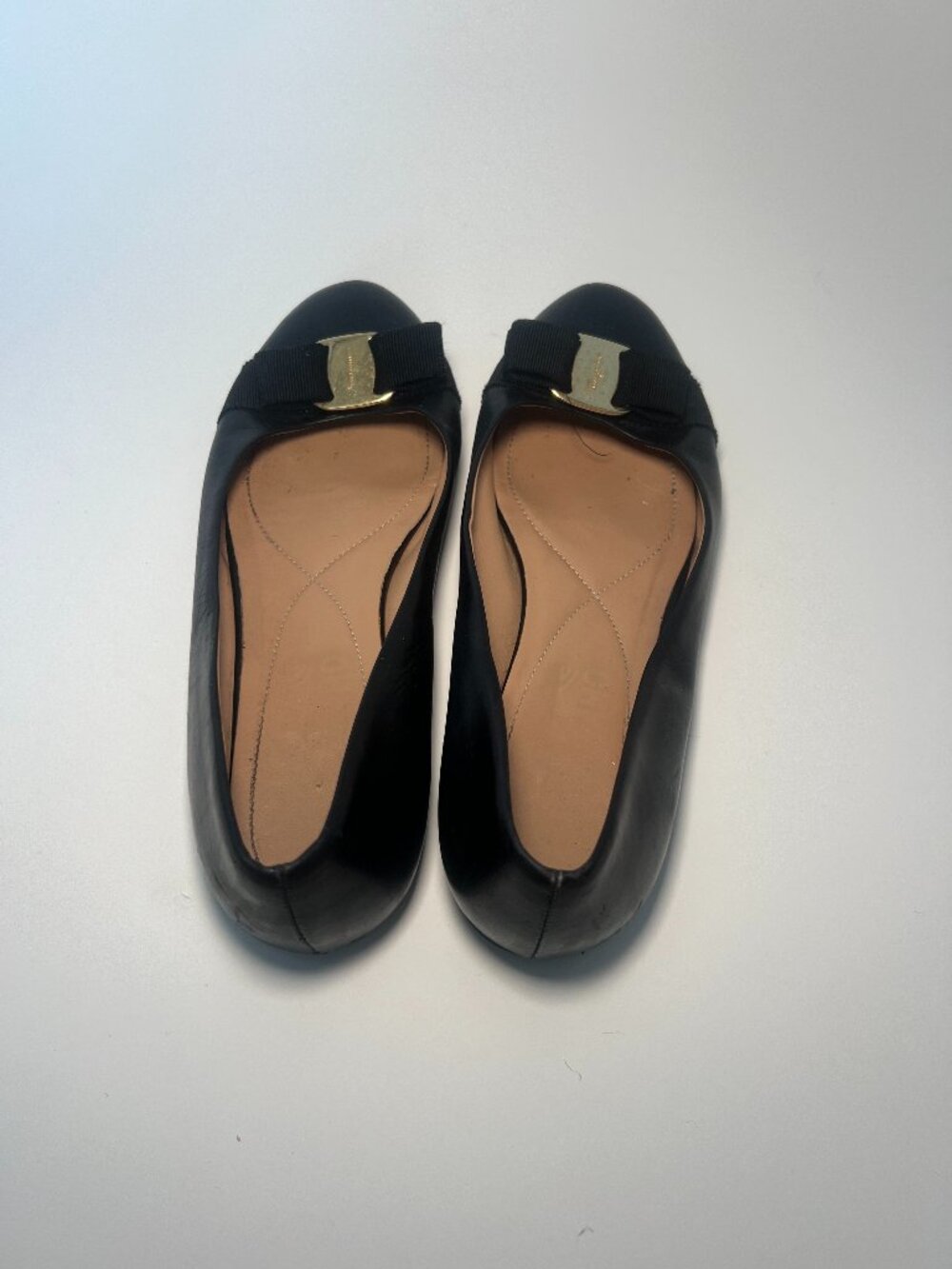 Salvatore Ferragamo Varina Bow-Detailed Ballet Flats, Black